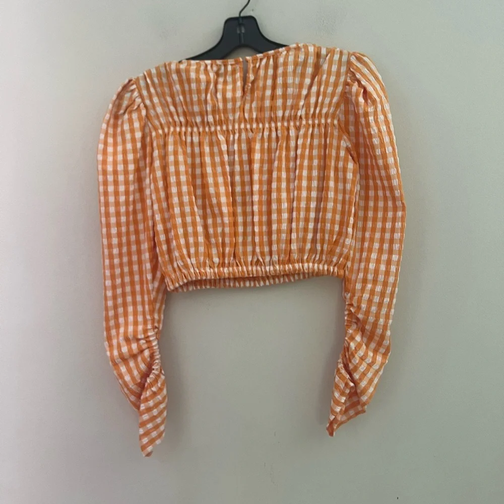 Zara woman’s Orange Gingham Puff Sleeve Top